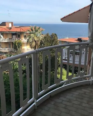 Holiday home Romantico Loft Acitrezza