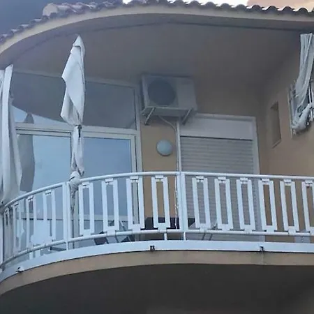 Romantico Loft Acitrezza Holiday home *